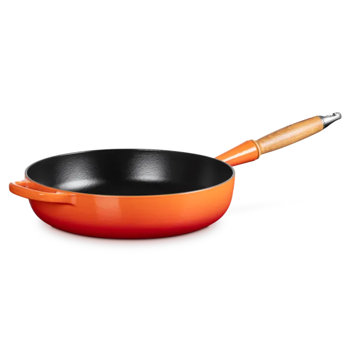 Signature-Oranjerood_Emaille-hapjespan_Le-Creuset Signature - Oranjerood | Emaille hapjespan 28 cm | Le Creuset