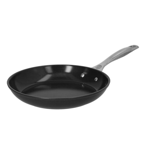 Essential Non-Stick | Zwart | Keramische Koekenpan 24 cm | Le Creuset