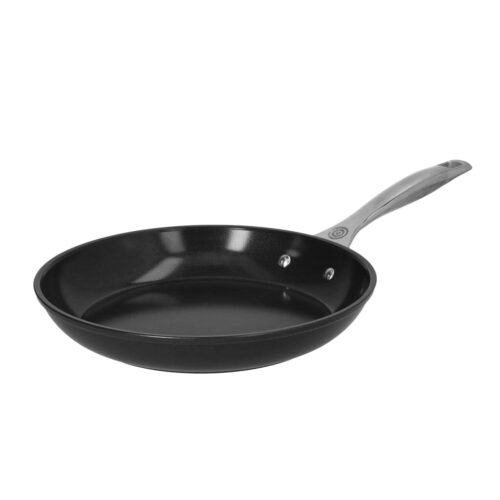 Essential Non-Stick | Zwart | Keramische Koekenpan 30 cm | Le Creuset